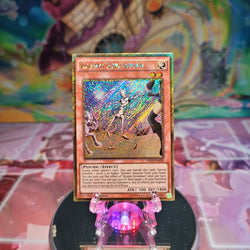 A Gold Secret Rare "Kozmo Strawman" card from the Yugioh Set: Premium Gold: Infinite Gold (PGL3).