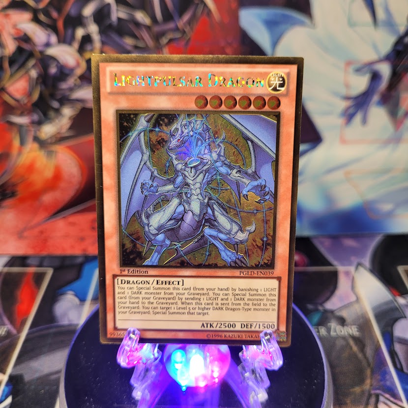 Lightpulsar Dragon [PGLD-EN039] Gold Rare