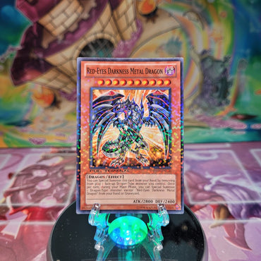 A Common Duel Terminal "Red-Eyes Darkness Metal Dragon" card from the Yugioh Set: Duel Terminal 4.