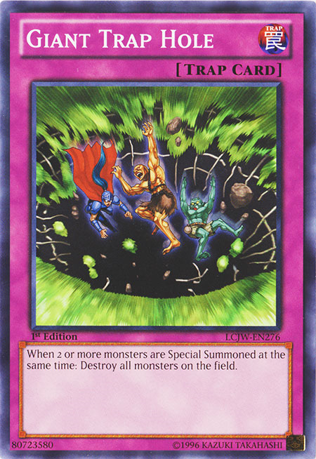 Giant Trap Hole [LCJW-EN276] Common Yu-Gi-Oh!